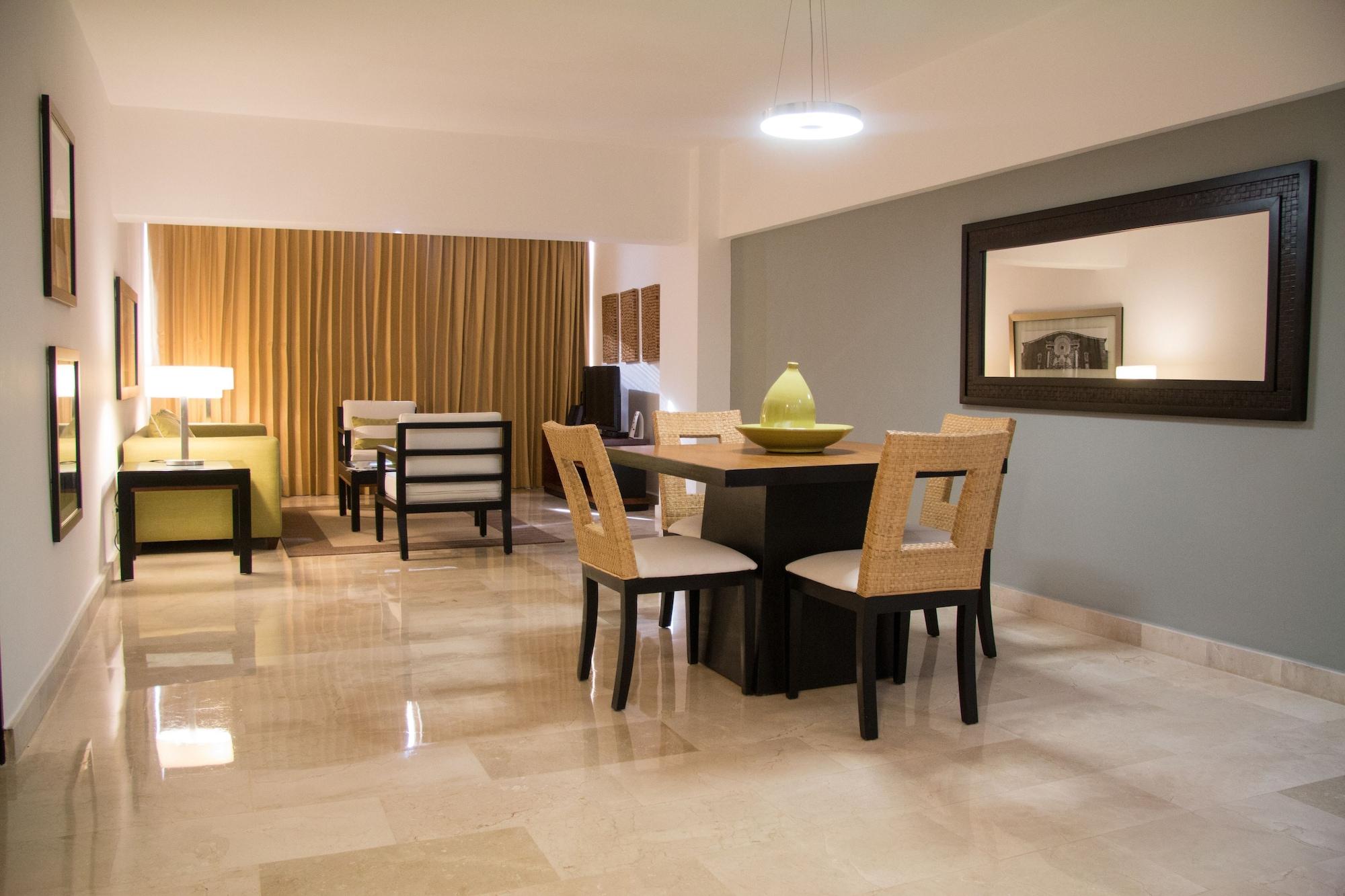 Radisson Hotel Santo Domingo Exterior photo