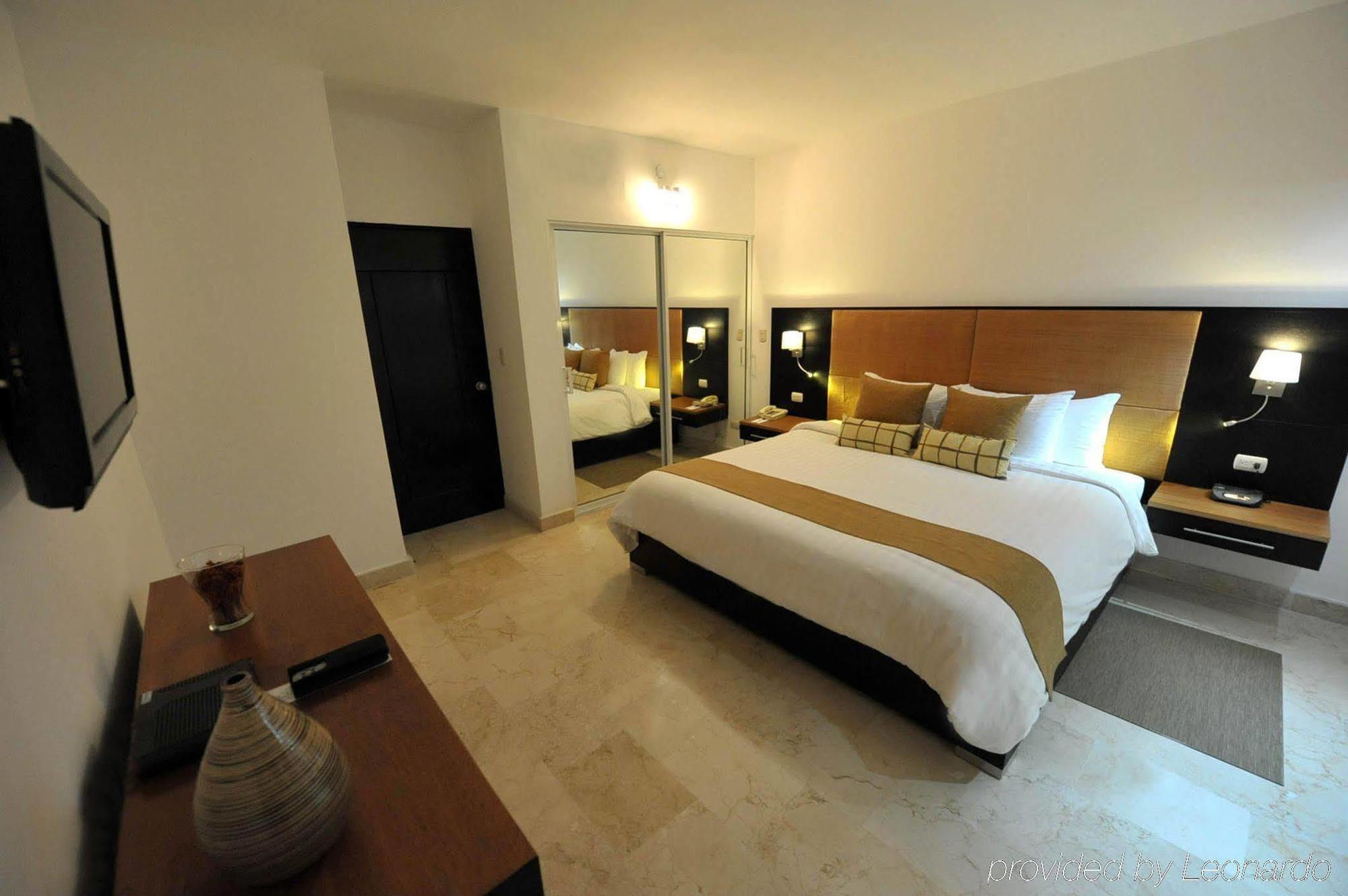 Radisson Hotel Santo Domingo Room photo
