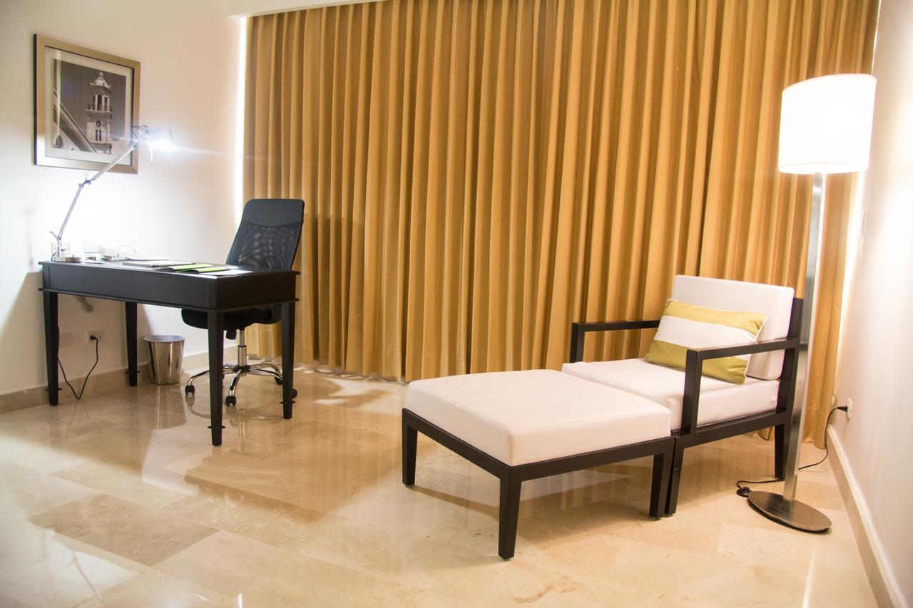 Radisson Hotel Santo Domingo Exterior photo